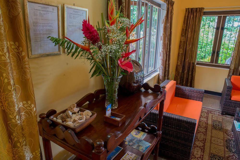 Georgina's Cottage Beau Vallon  Esterno foto